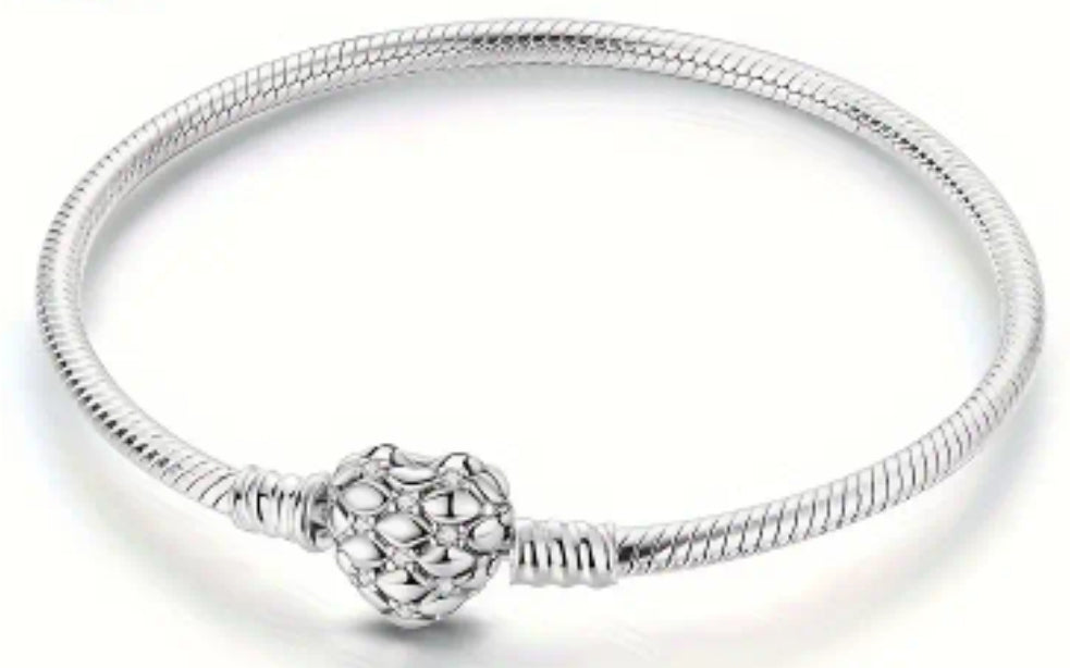 Silver Heart-stud Bracelet